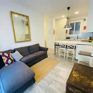 https://modern-apartment-in-central-romantic-quarter.basquecountryhotels.org