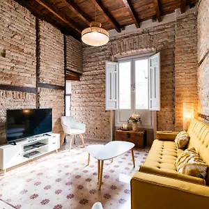 https://mato-alhndiga-apart.es-andalucia.com